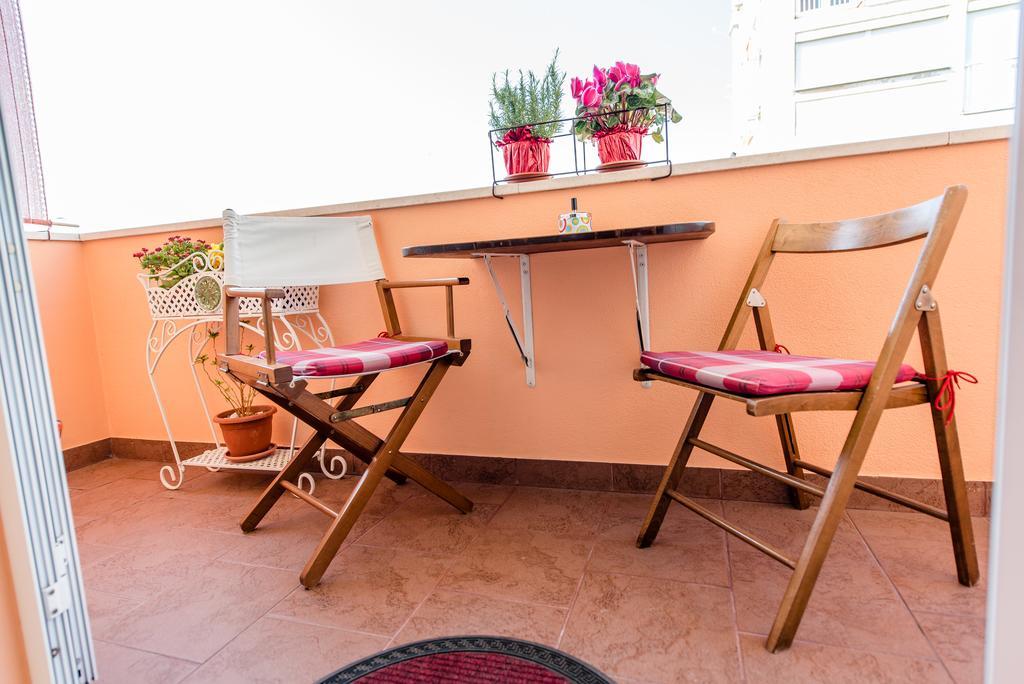 Ferienwohnung Oko Split Exterior foto